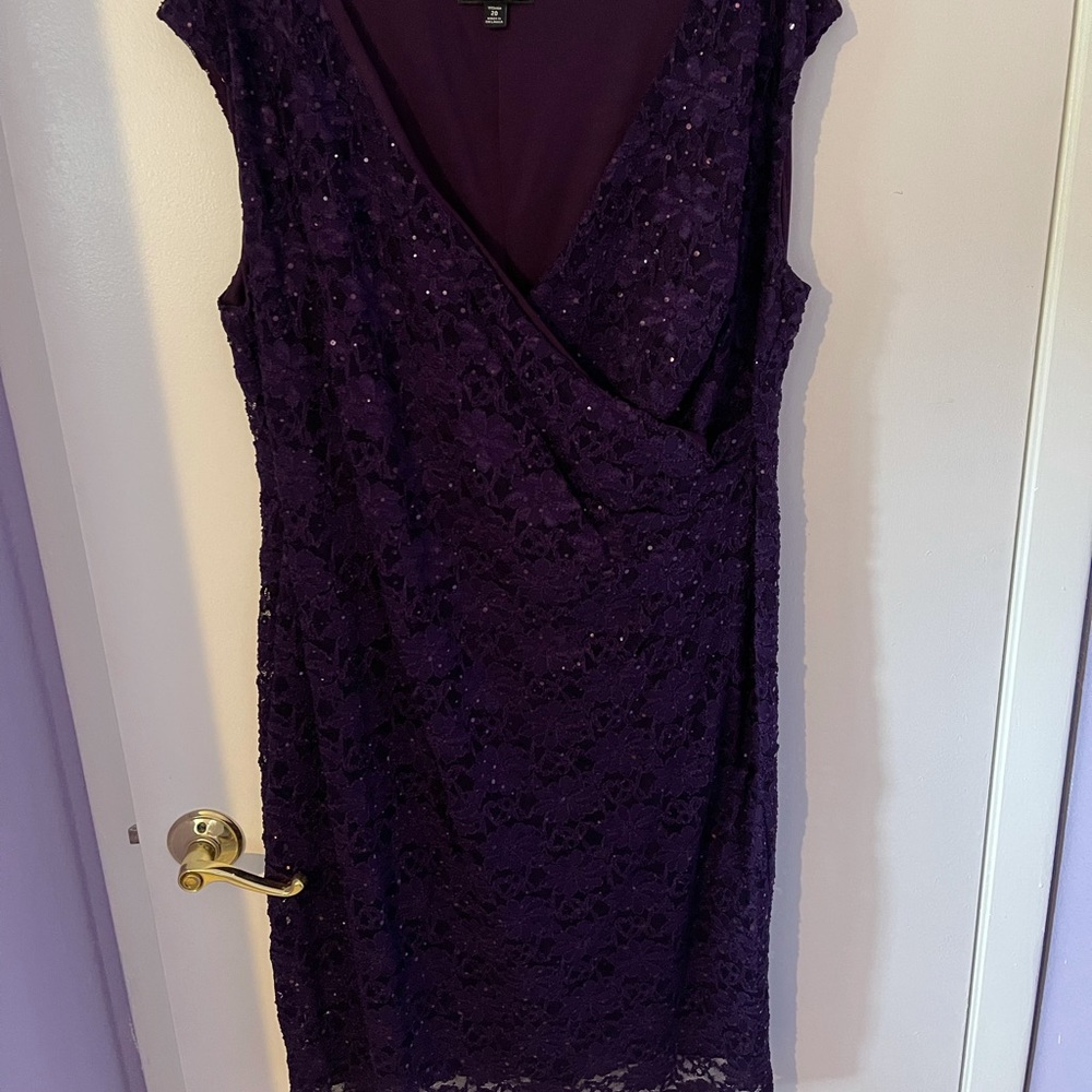Sleeveless cocktail dress